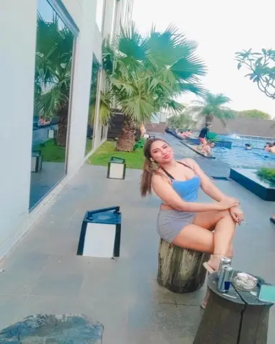 Escort Udaynarayanpur